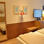 酒店 慕尼黑艺术酒店 3*