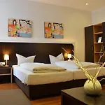Arthotel 3*