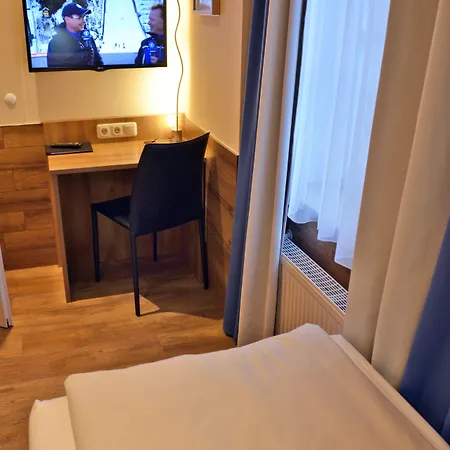 アートホテル 3* ミュンヘン